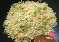 蛋炒饭的做法图解5