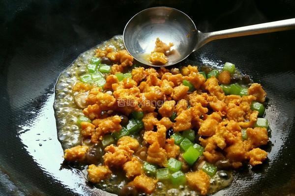 蟹味菇青笋鸡丁（私房菜）的做法图解11