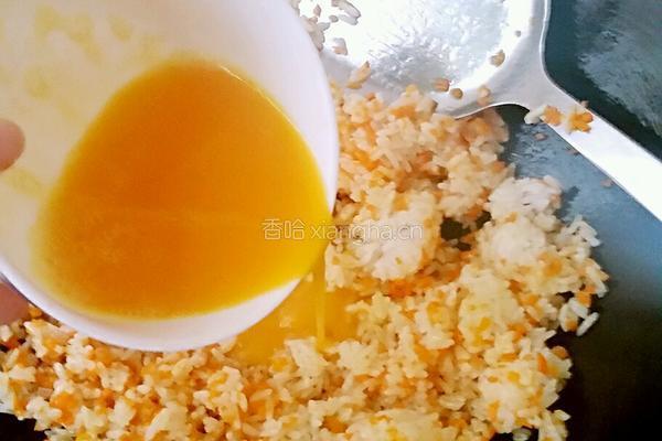 蛋包炒饭的做法图解5