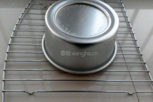 六寸戚风蛋糕的做法图解14