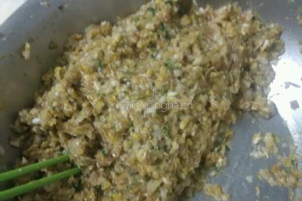 猪肉白菜水饺的做法图解3