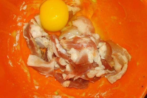 酥肉的做法图解1