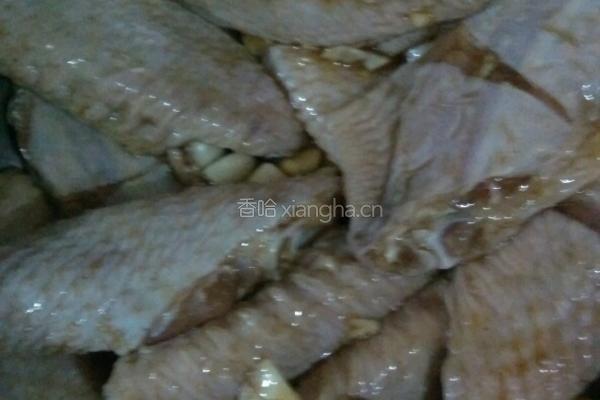 电饼铛做～蒜香烤翅的做法图解5
