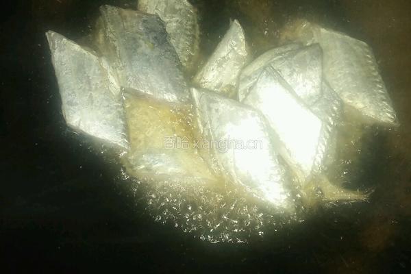 醋溜带鱼羹的做法图解4