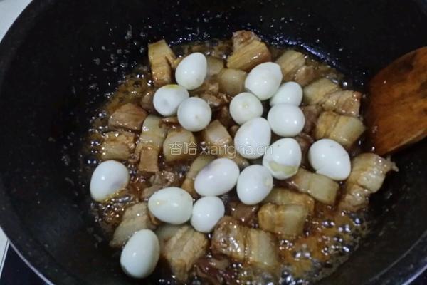 五花肉炖鹌鹑蛋的做法图解5