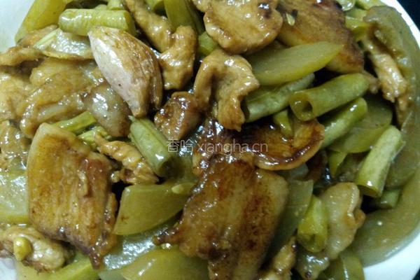 酸黄瓜豇豆炒肉的做法图解6