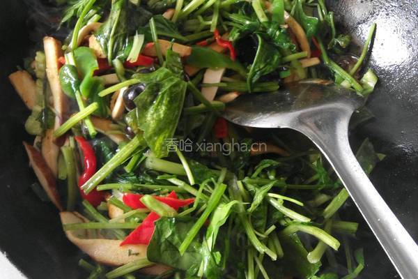 菠菜炒茶干的做法图解3