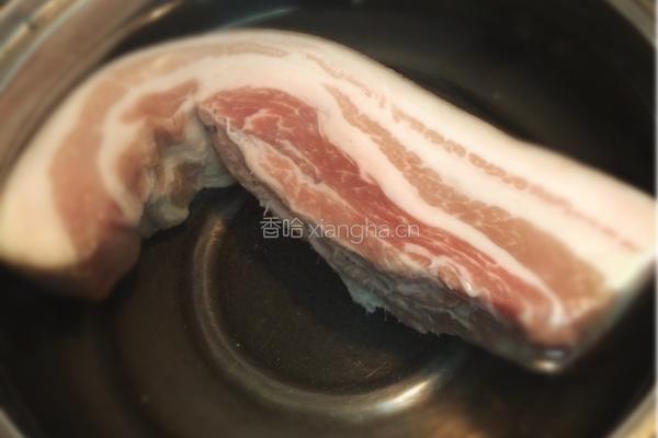 梅菜扣肉的做法图解1