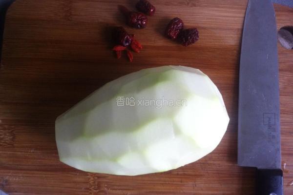 青木瓜银耳红枣汤的做法图解3