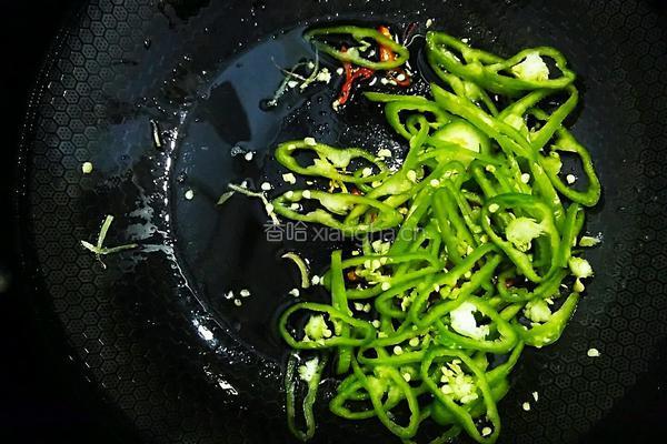 双椒木耳丝的做法图解6