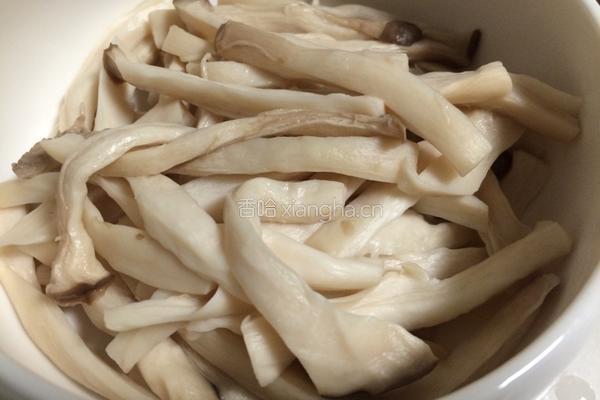 脆炸杏鲍菇的做法图解4