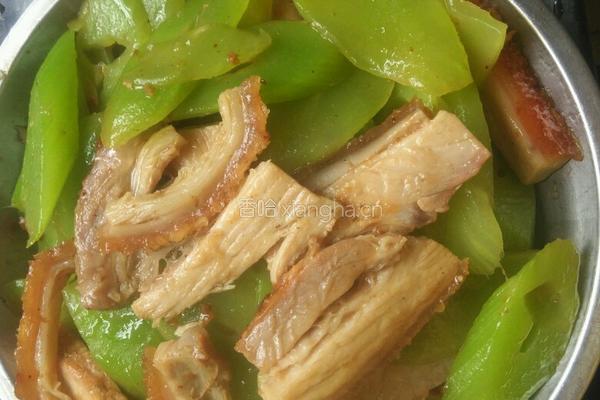 烧肉炒莴笋的做法图解9