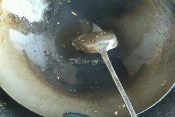 腐皮煮白菜的做法图解2