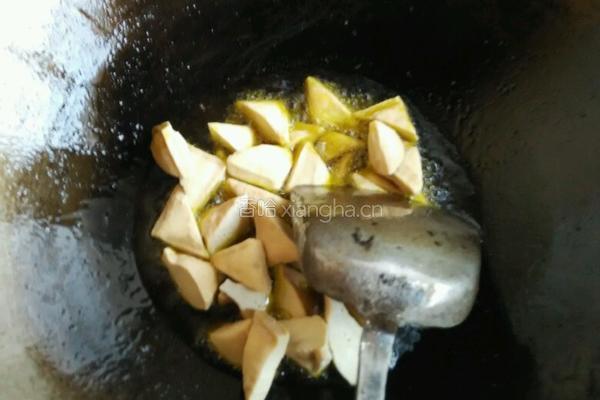炸豆腐的做法图解4