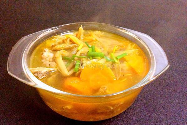 猪骨炖黄花菜的做法图解11