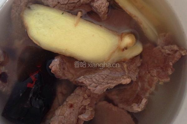 阿胶炖牛肉的做法图解4