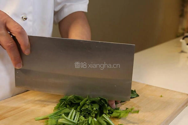 菠菜炒鸡蛋的做法图解1