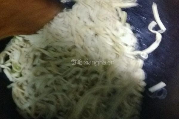 蒜苗干豆付的做法图解5