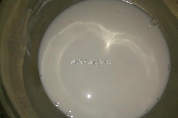 紫薯冰皮月饼的做法图解1