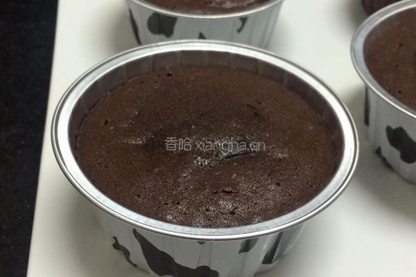 巧克力流心蛋糕的做法图解10