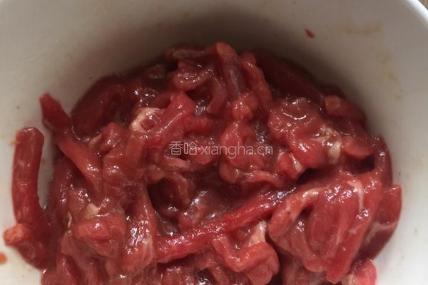 孜然炒牛肉的做法图解1