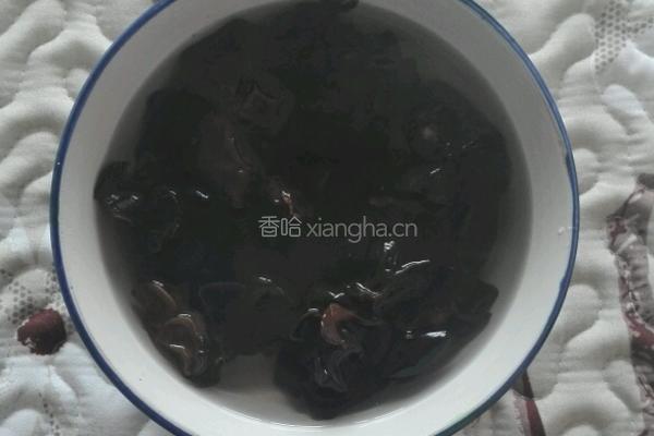 香辣木耳炒粉丝的做法图解3