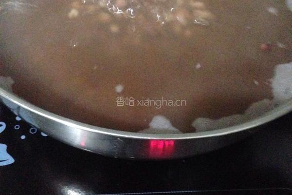 薏仁米红豆粥的做法图解7