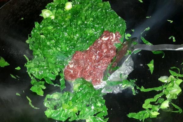 牛肉芥兰炒饭的做法图解4
