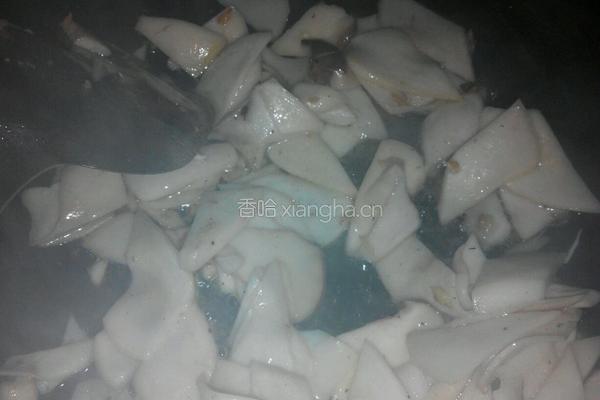 杏鲍菇炒西兰花的做法图解4