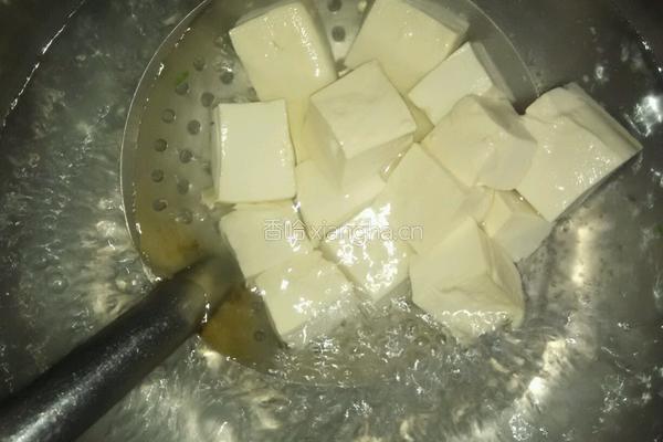 川味《麻婆豆腐》的做法图解2