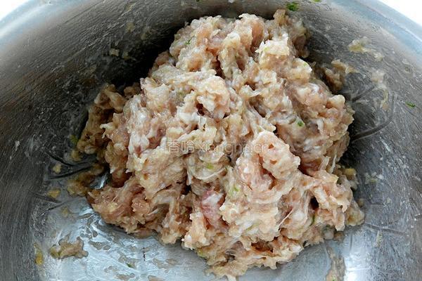 小白菜汆丸子汤的做法图解5