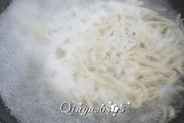 呛葱汁儿手擀面的做法图解6