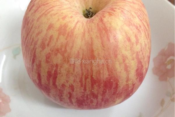 拔丝苹果的做法图解1