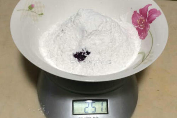 紫薯糯米椰丝饼的做法图解2