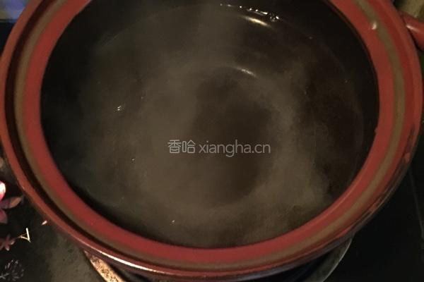 泡菜豆腐汤的做法图解1