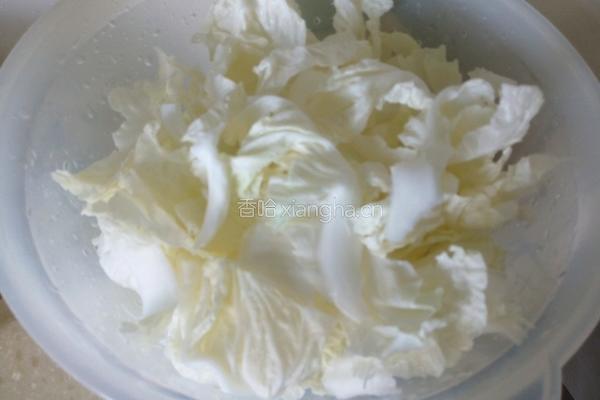 凉拌大白菜的做法图解2