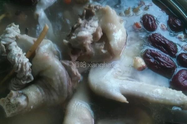 清补凉煲老鸡的做法图解3