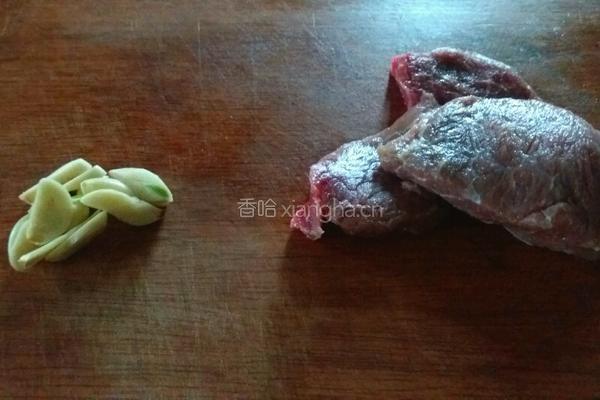 意大利面(红酱煎牛小排车轮面)的做法图解2