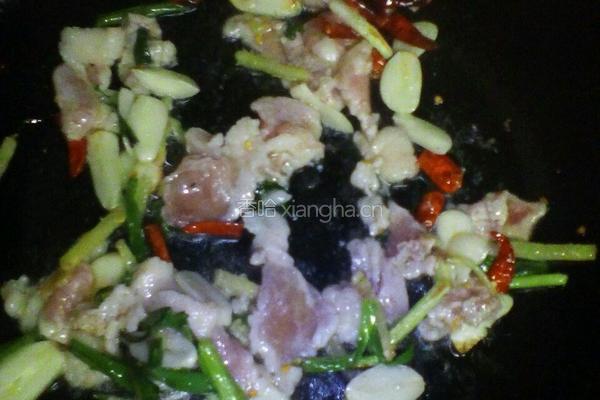 腐竹烧青菜的做法图解2