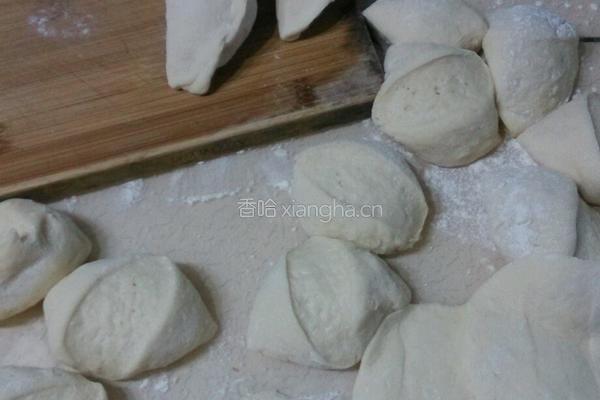 酒酿肉松香肠包的做法图解4