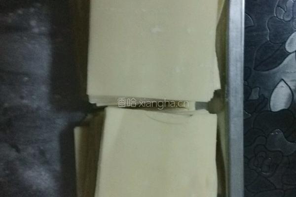 牛肉韭菜馅馄饨的做法图解3