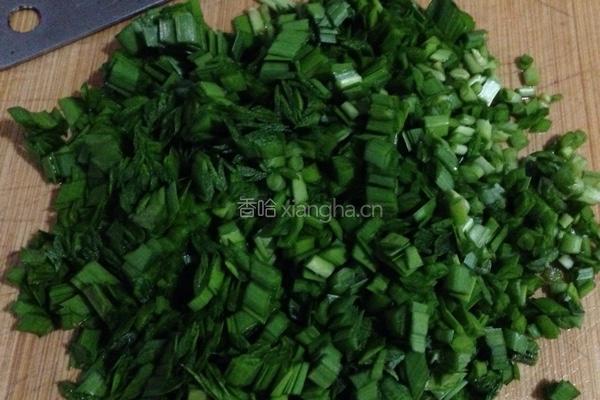 韭菜鸡蛋的做法图解1