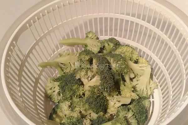 拜仁州特色炒面的做法图解2