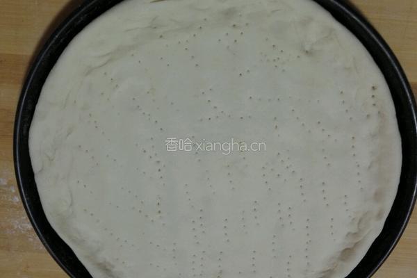 虾仁火腿披萨的做法图解6