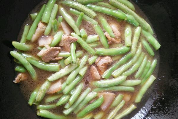 四季豆焖面的做法图解4