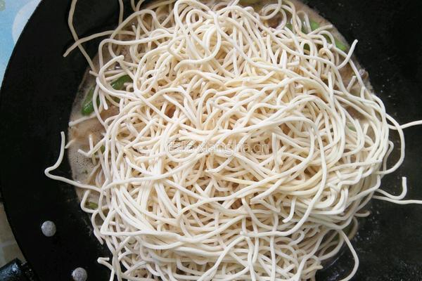 四季豆焖面的做法图解5