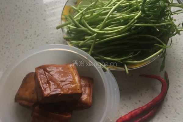 藜蒿炒香干的做法图解1
