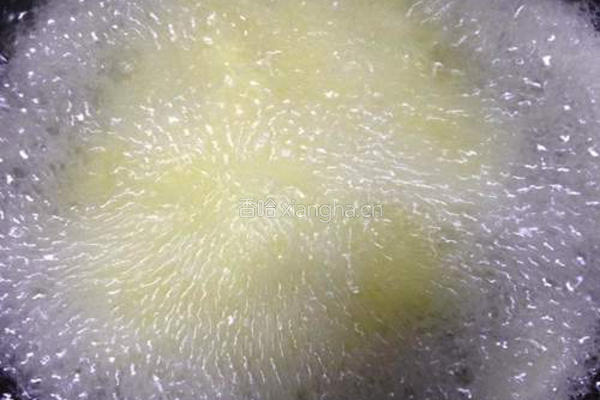 拔丝土豆的做法图解3