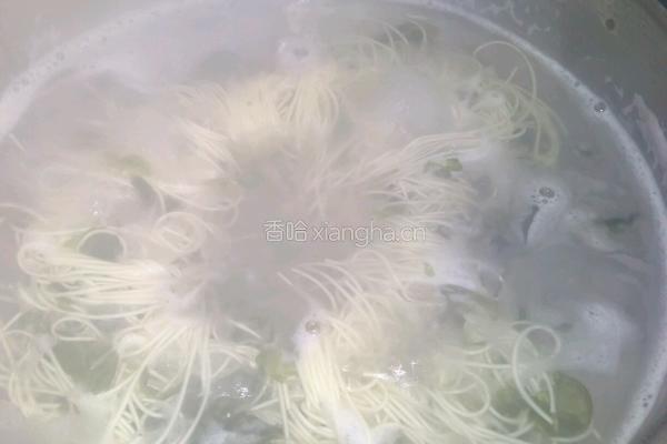 紫菜虾皮面的做法图解2