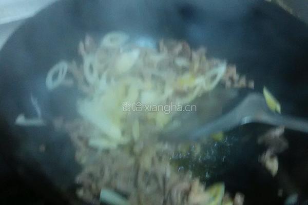 青椒炒羊肉的做法图解6